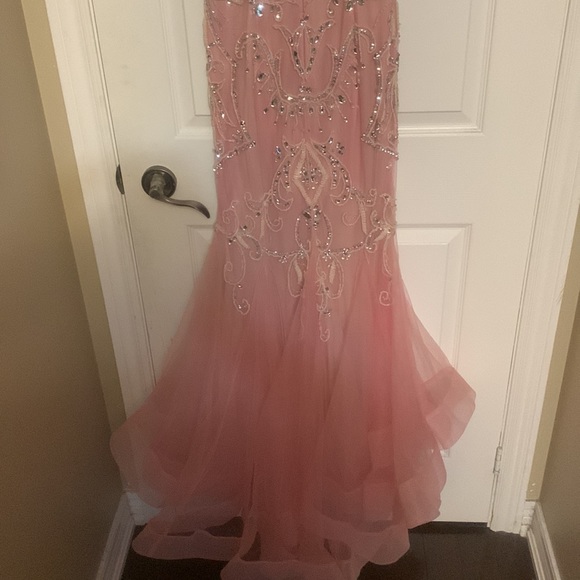Pink flared ending long dress - Picture 6 of 6